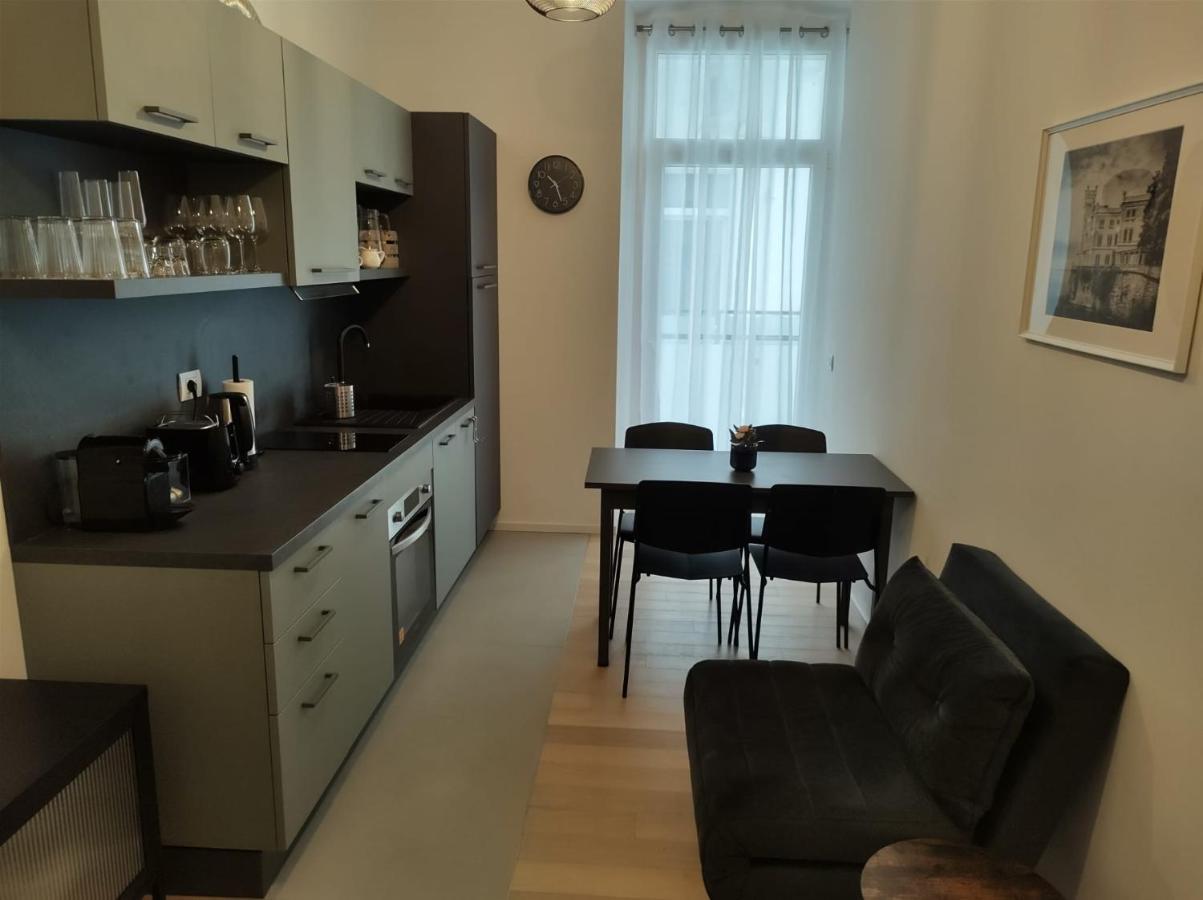 Boutique Apartments Cecilia Trieste Luaran gambar
